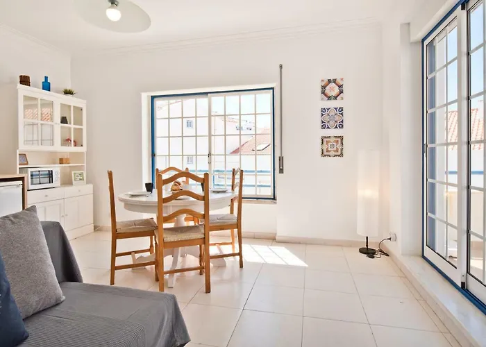 Bmyguest - Ericeira Terrace Apartment