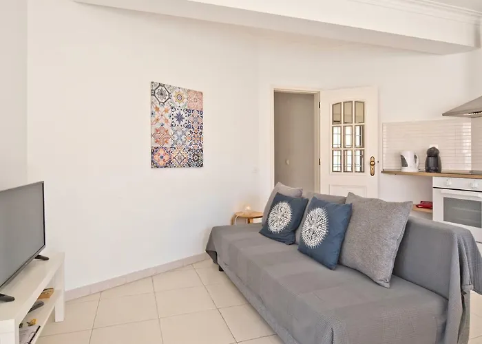 Bmyguest - Ericeira Terrace Apartment